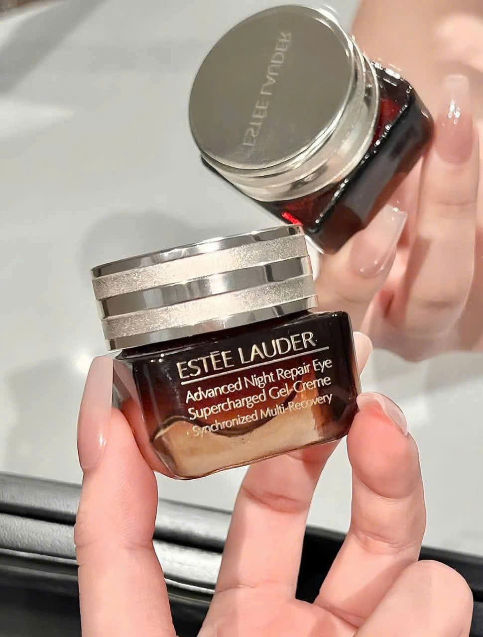 Kem mắt Estee Lauder